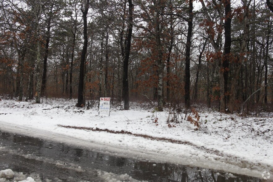 95 Echo Rd, Mashpee, MA for sale - Primary Photo - Image 1 of 1