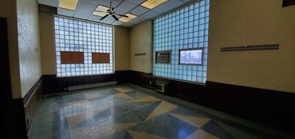 500 3rd St, Niagara Falls, NY for lease Interior Photo- Image 2 of 5