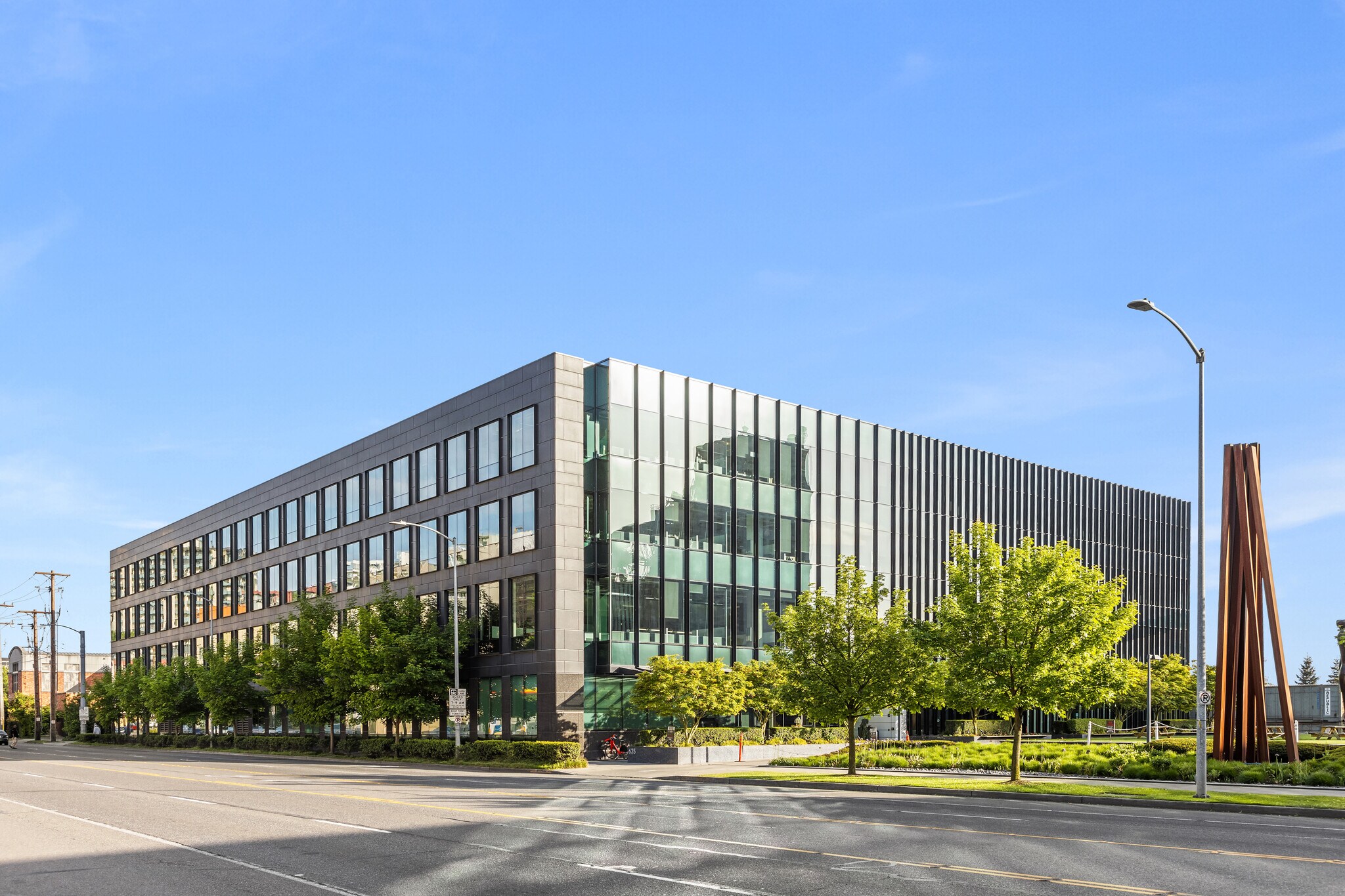 635 Elliott Ave W, Seattle, WA for lease Building Photo- Image 1 of 6