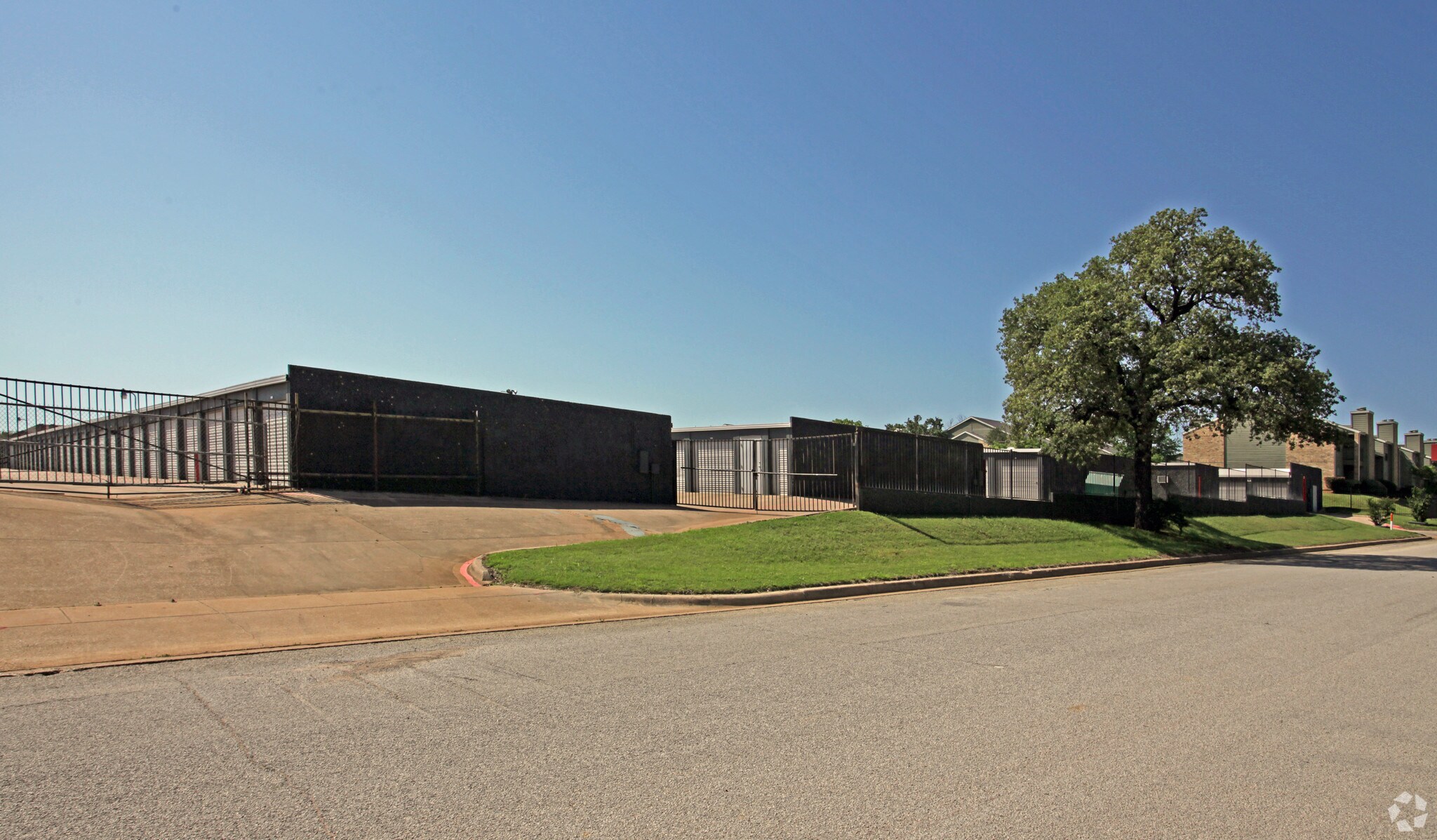 8900 Creek Run Rd, Fort Worth, TX for sale Primary Photo- Image 1 of 1