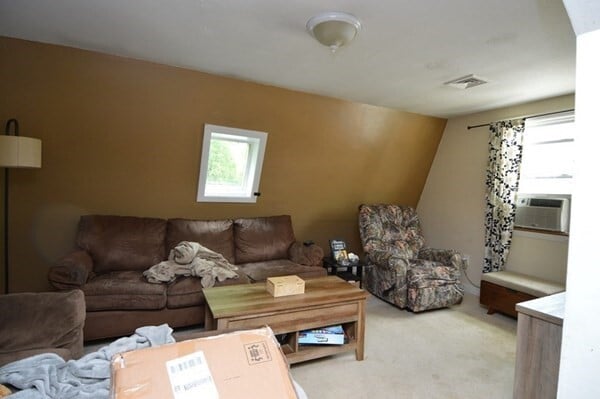 7 Main St, Blackstone, MA for lease - Building Photo - Image 3 of 6