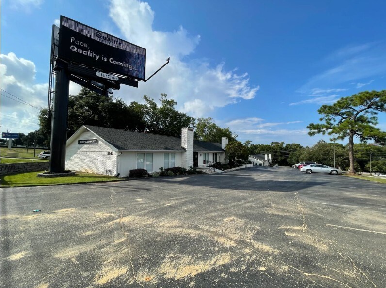 5043 Bayou Blvd, Pensacola, FL for sale Building Photo- Image 1 of 1