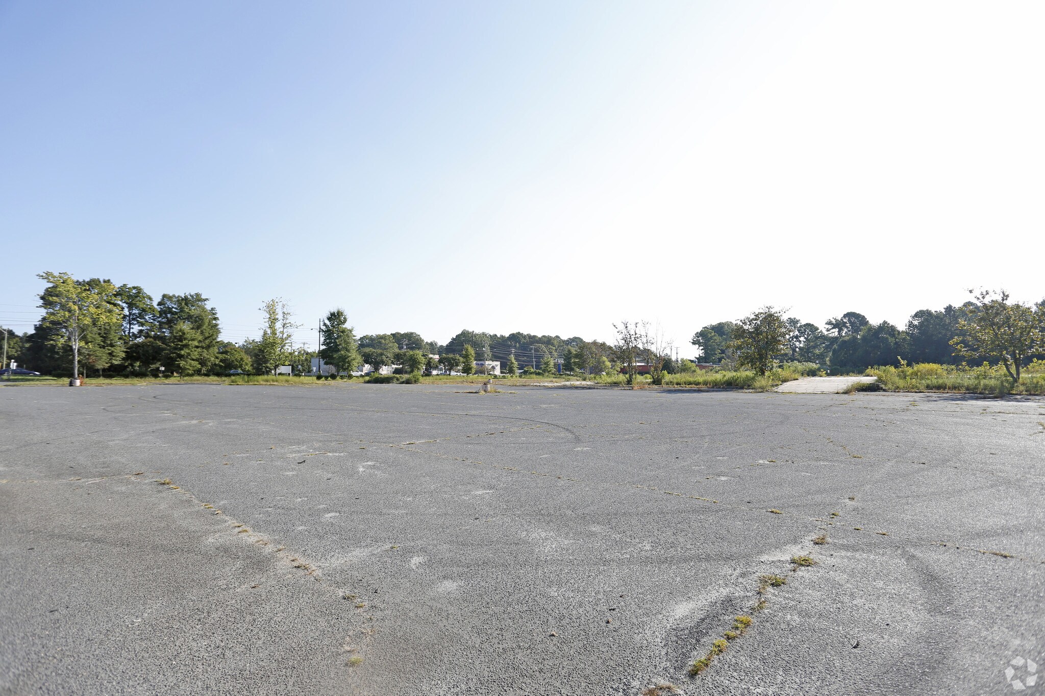 5800 Albemarle Rd, Charlotte, NC for sale Primary Photo- Image 1 of 1