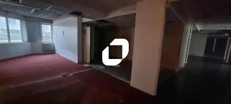 Retail in Boulogne-Billancourt for lease - Interior Photo - Image 3 of 6