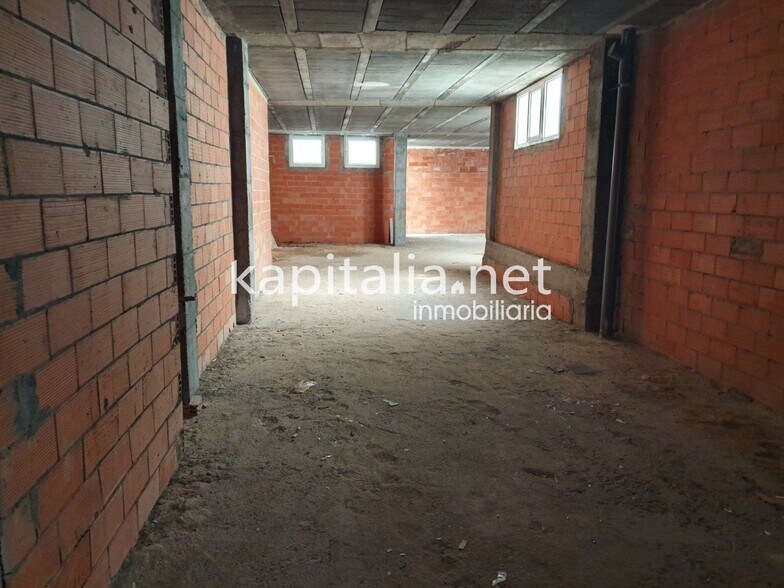 Retail in Ontinyent, Valencia for sale - Building Photo - Image 3 of 5