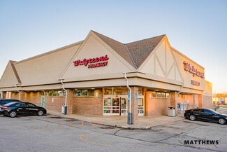 More details for 2630 NE Vivion Rd, Kansas City, MO - Retail for Sale