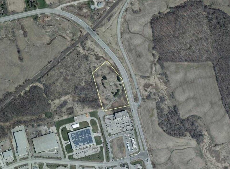 400 Garden Av, Brantford, ON N3T 5M1