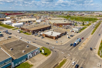 2420-2440 Boul Industriel, Laval, QC - AERIAL map view