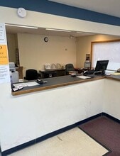 3313 Seneca Tpke, Canastota, NY for sale Interior Photo- Image 1 of 6