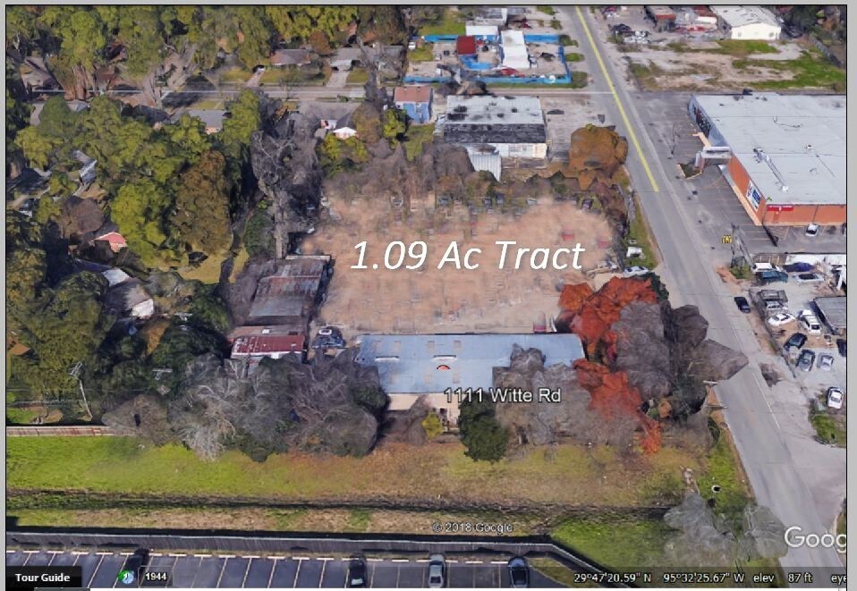 1111 Witte Rd, Houston, TX 77055