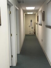 401 S 7th St, Akron, PA for lease Interior Photo- Image 2 of 4