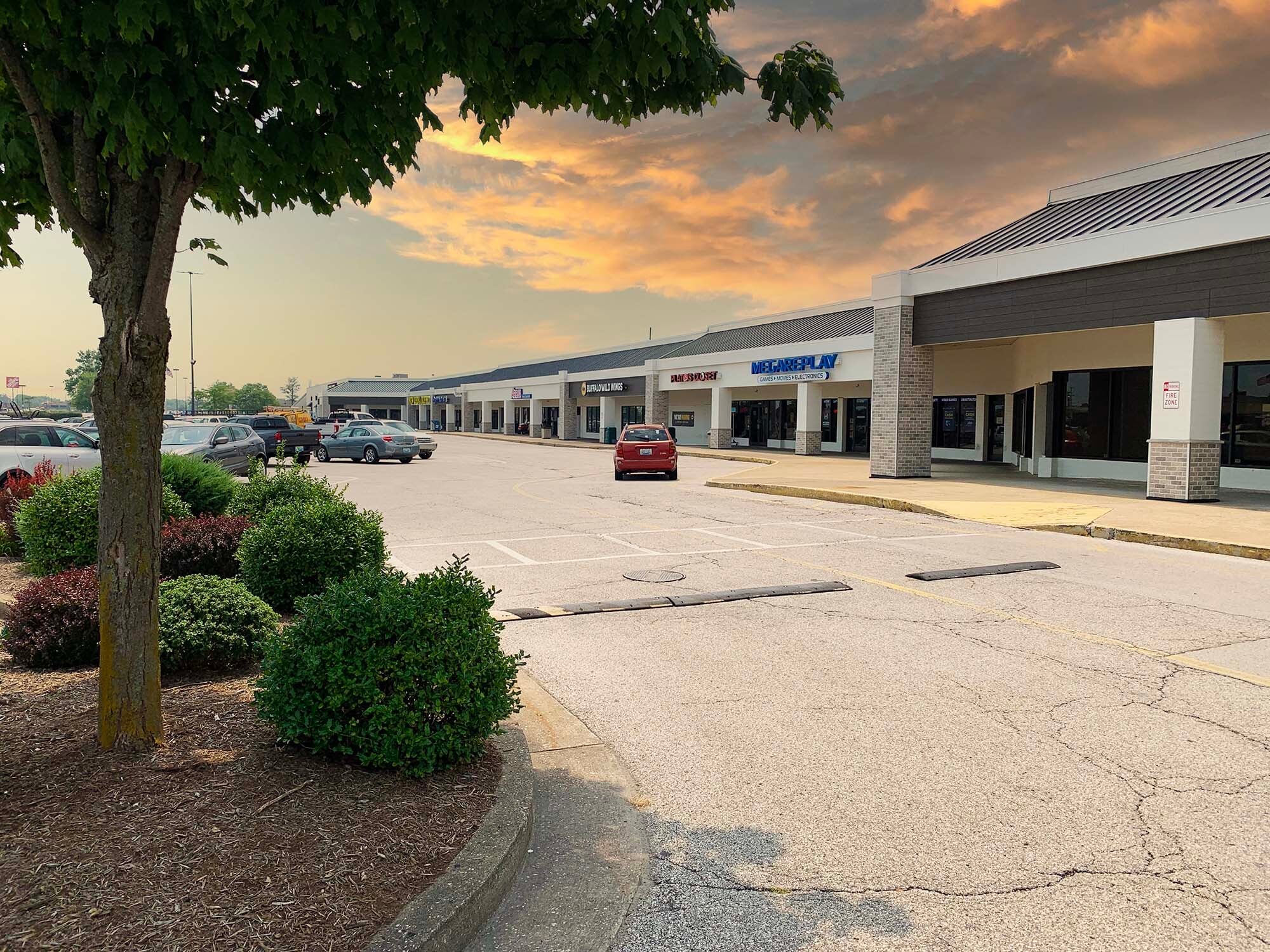 4600 Frederica St, Owensboro, KY 42301 Towne Square North