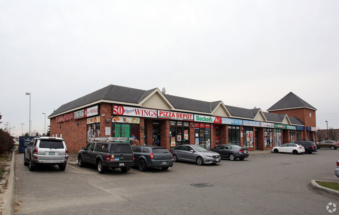 945 Peter Robertson Blvd, Brampton, ON L6R 2E9