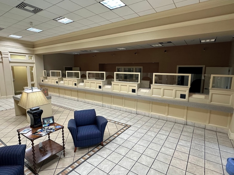 1535 Benning Dr, Columbus, GA for lease - Interior Photo - Image 3 of 13