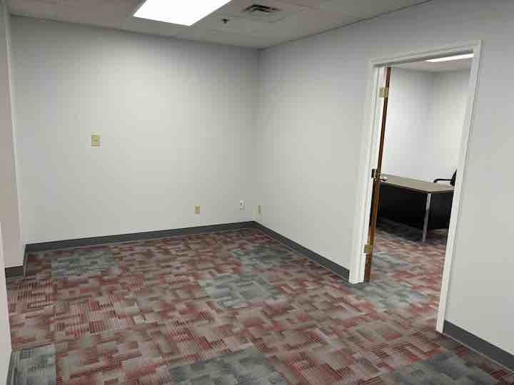2901 Ohio Blvd, Terre Haute, IN for lease Interior Photo- Image 1 of 8