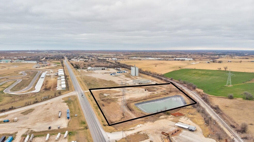 13832 Highway 171, Cresson, TX for sale - Primary Photo - Image 1 of 1