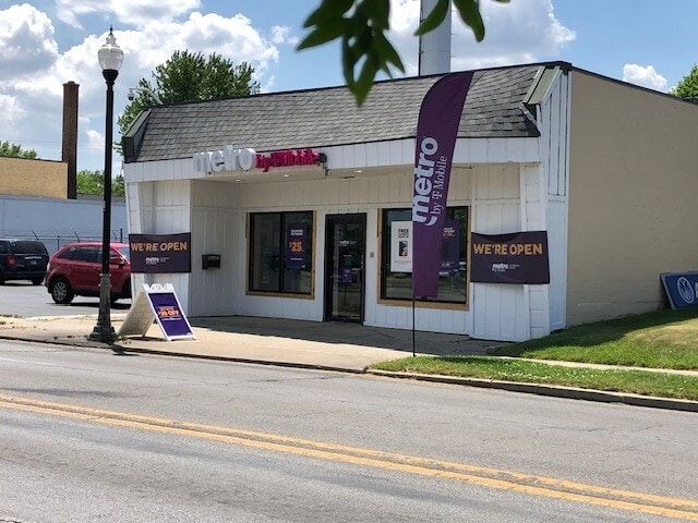 3720 S Calhoun St, Fort Wayne, IN for lease - Building Photo - Image 1 of 4