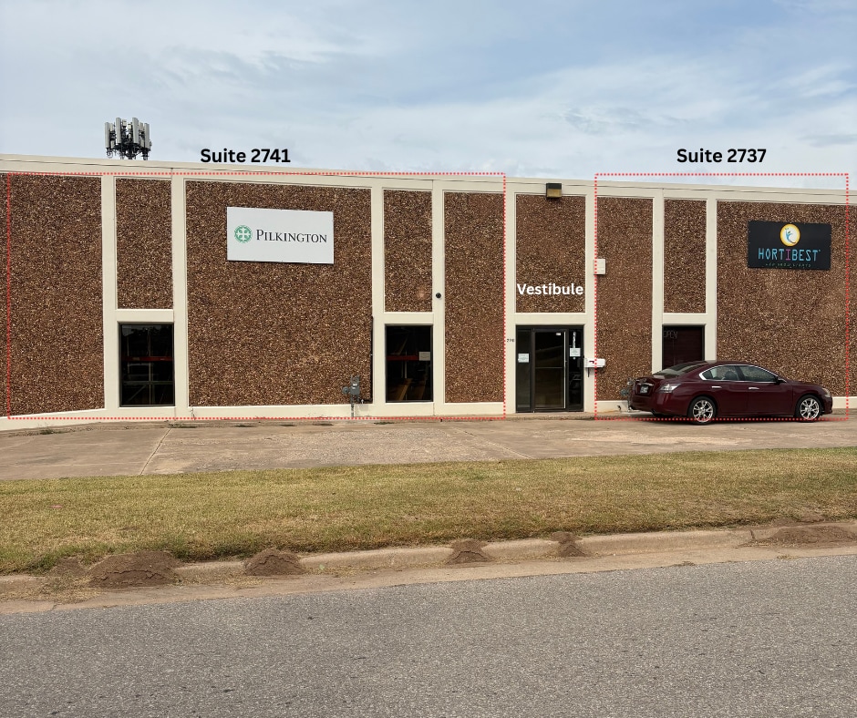 2737-2749 W California Ave, Oklahoma City, OK for lease Interior Photo- Image 1 of 2