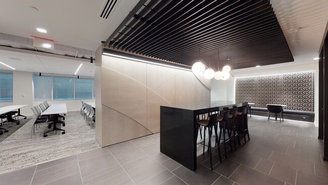 More details for 5335 Wisconsin Ave NW, Washington, DC - Retail for Lease