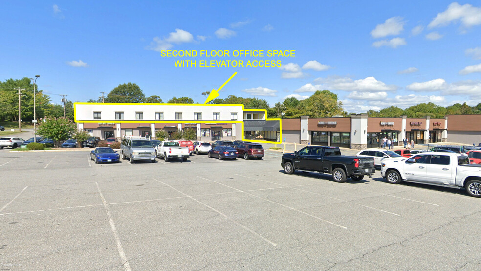 7701 Timberlake Rd, Lynchburg, VA for lease - Building Photo - Image 1 of 15