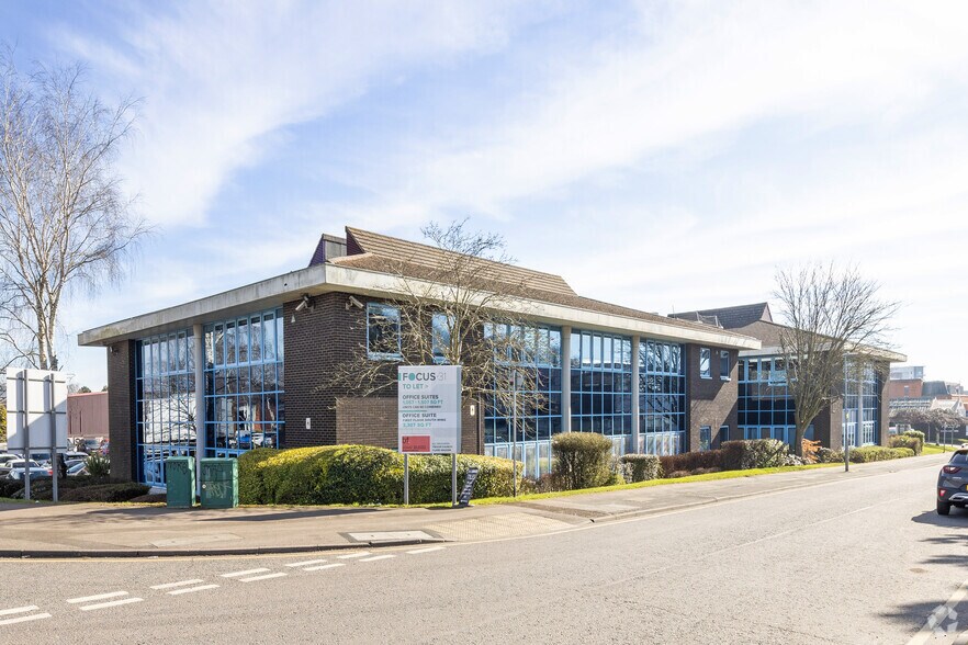 Mark Rd, Hemel Hempstead for lease - Primary Photo - Image 1 of 3