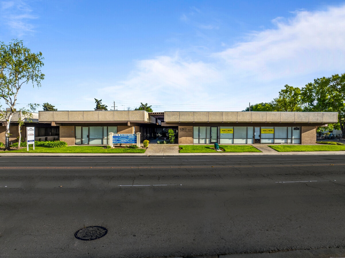 1212 W Robinhood Dr, Stockton, CA for lease Building Photo- Image 1 of 9