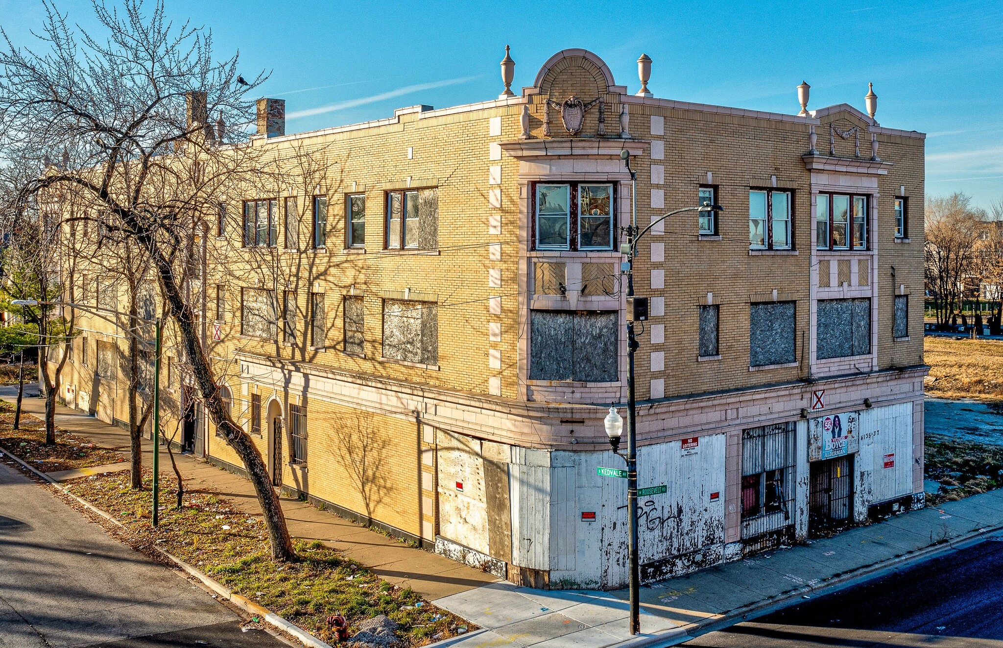 4135 W Roosevelt Rd, Chicago, IL for sale Building Photo- Image 1 of 1