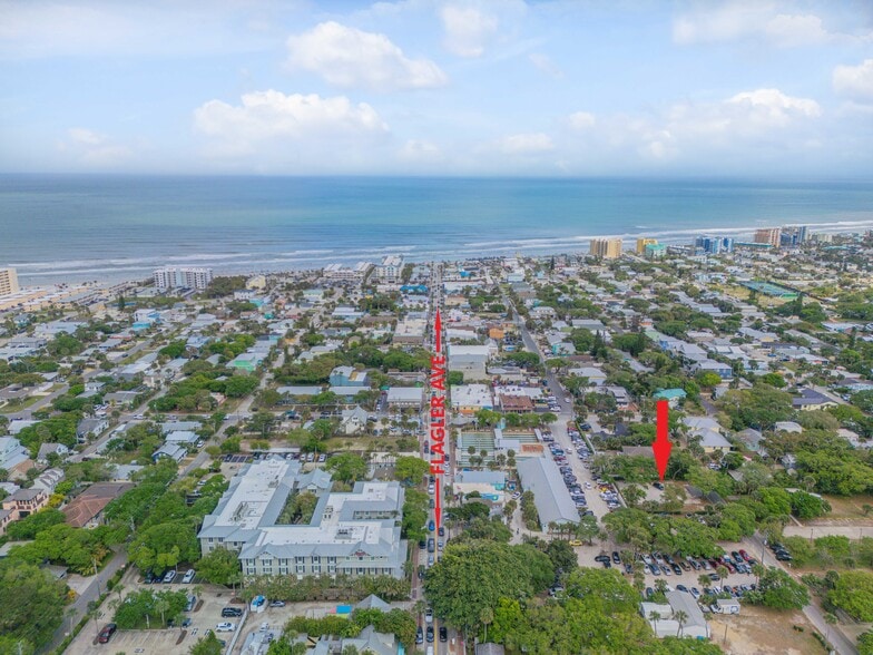 214 Columbus Ave, New Smyrna Beach, FL for sale - Building Photo - Image 3 of 25