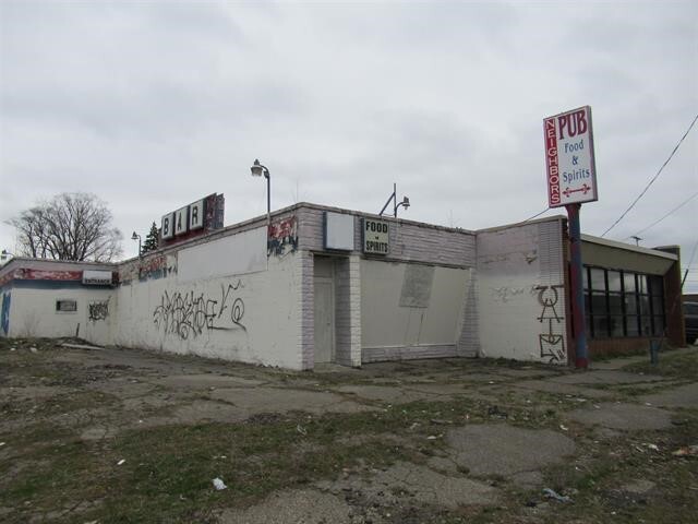 2970 Flushing Rd, Flint, MI for sale Building Photo- Image 1 of 5