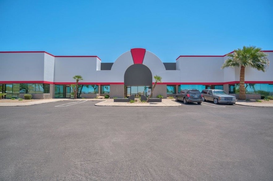 3673 S Bullard Ave, Goodyear, AZ for lease - Primary Photo - Image 1 of 16