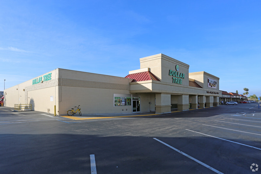 5105-5185 Waring Rd, San Diego, CA for lease - Primary Photo - Image 3 of 9