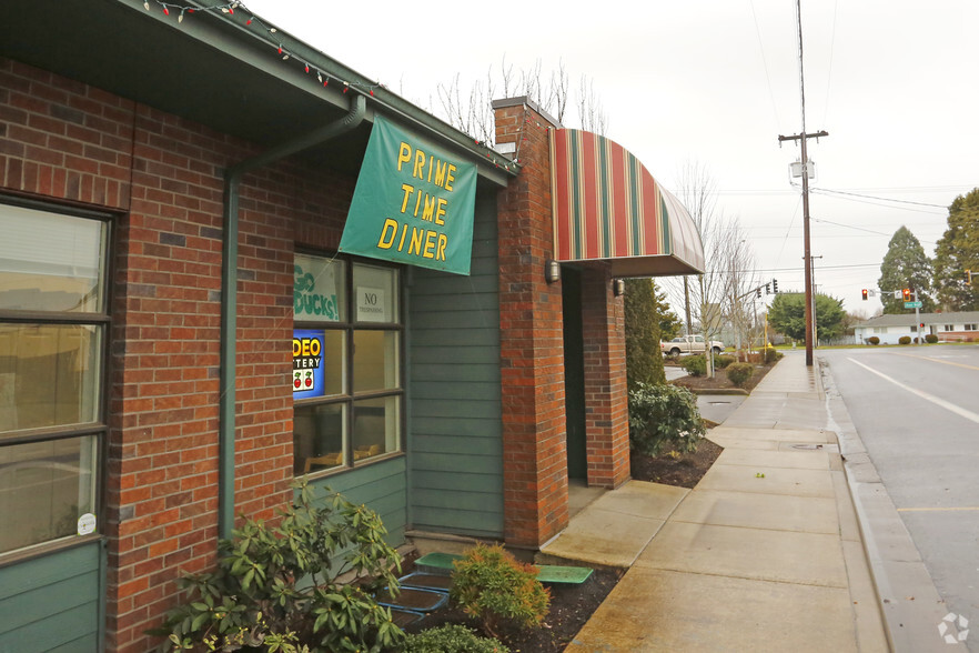 40 River Loop, Eugene, OR for lease - Building Photo - Image 3 of 35