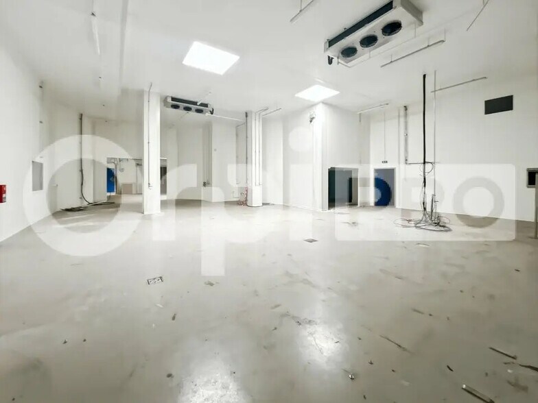 Flex in Monchy-le-Preux for sale - Interior Photo - Image 2 of 11