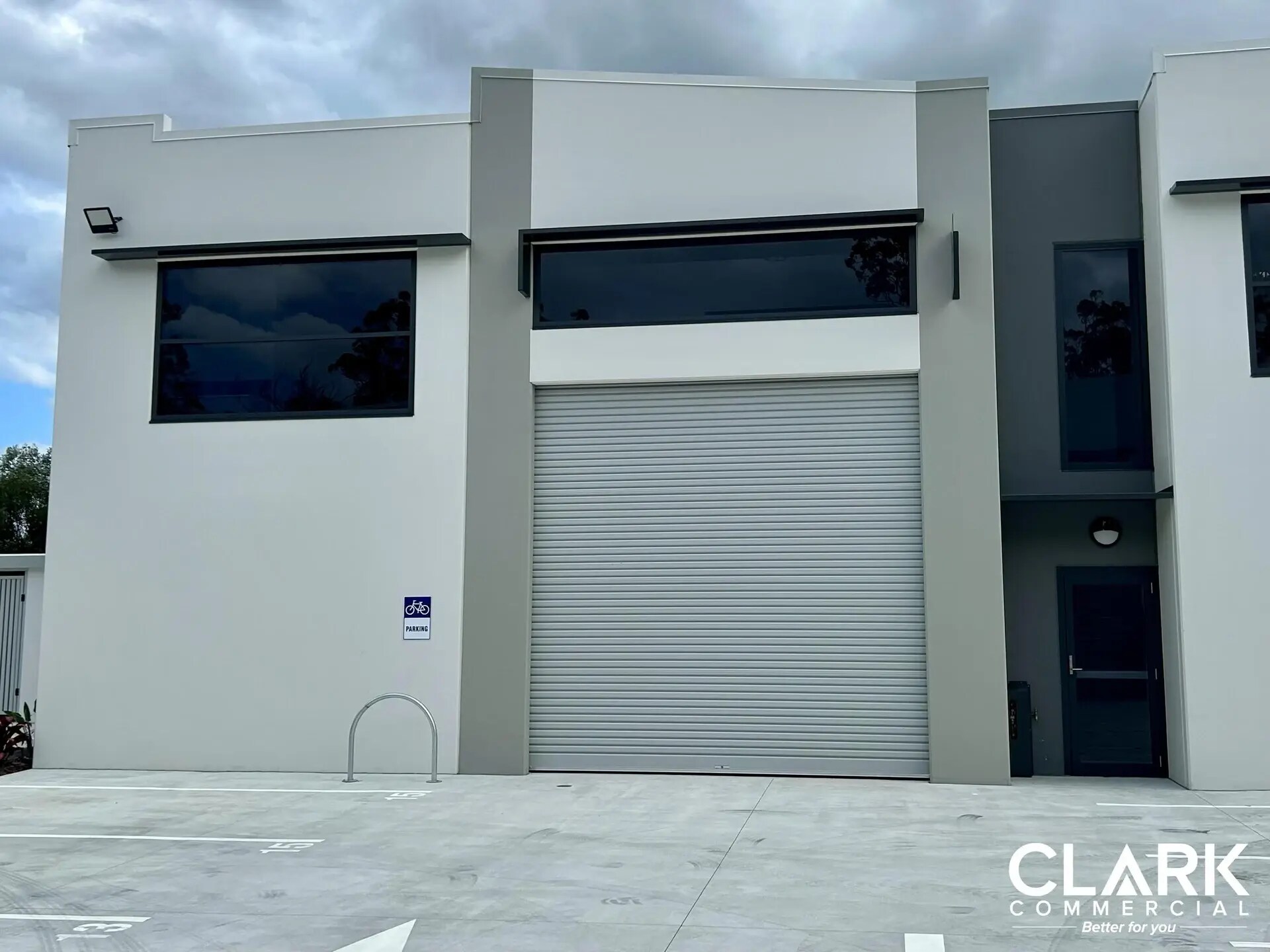 8-10 Naves Dr, Coomera for lease Building Photo- Image 1 of 12