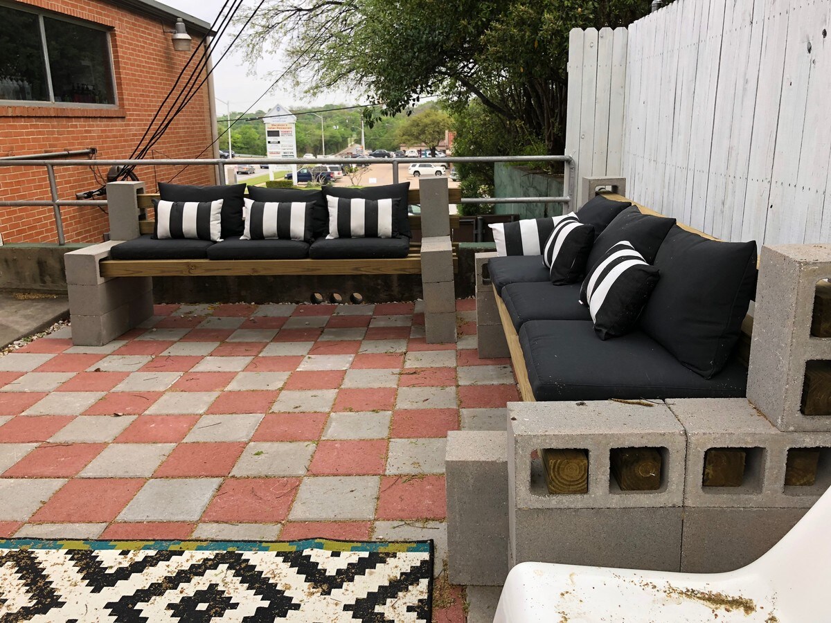 2501 Forest Park Blvd, Fort Worth, TX 76110