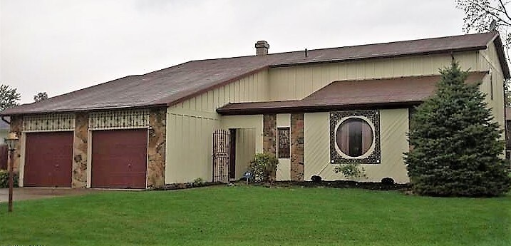 2912 York Dr, Lorain, OH for sale Primary Photo- Image 1 of 1