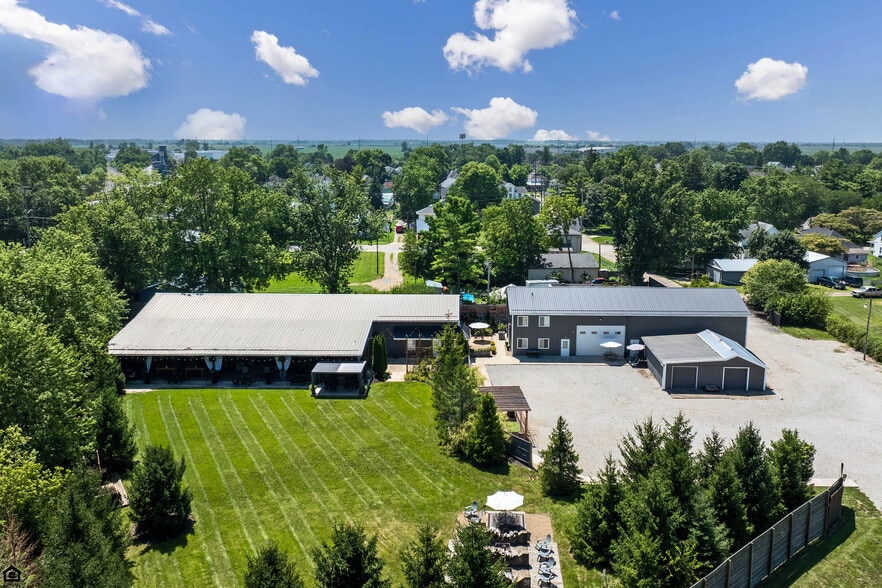 8 E 3rd Ave, Mount Sterling, OH for sale - Primary Photo - Image 1 of 12