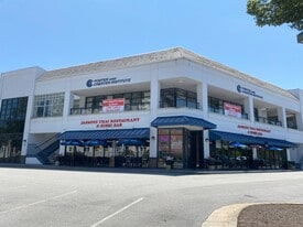 470 Bank St, New London CT - Storefront Property