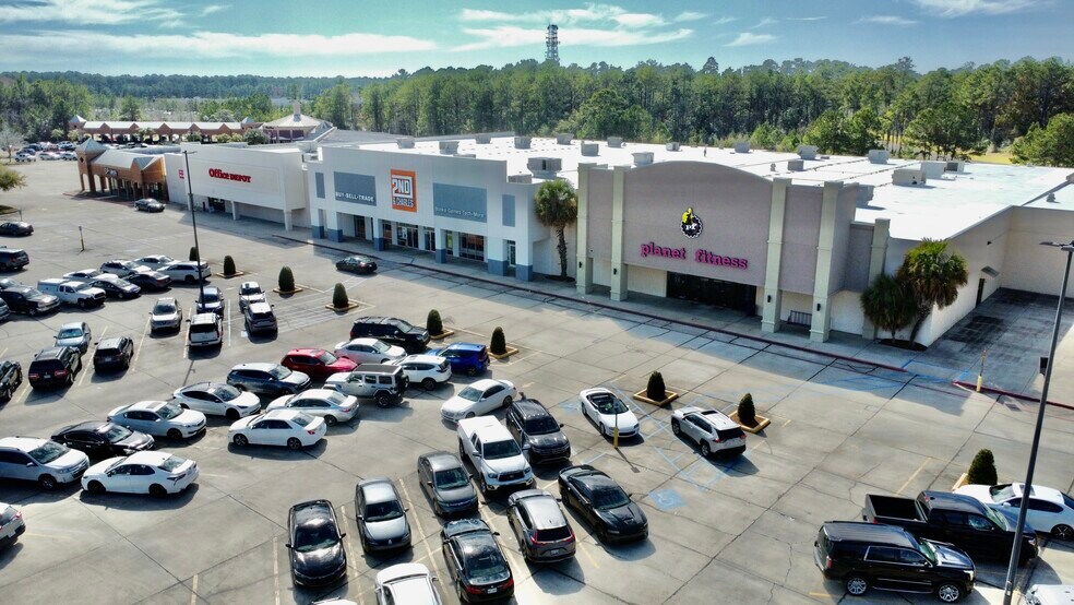 401-409 N Highway 190, Covington, LA for sale - Building Photo - Image 1 of 1