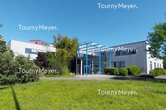 Office in Labège for lease Building Photo- Image 1 of 13