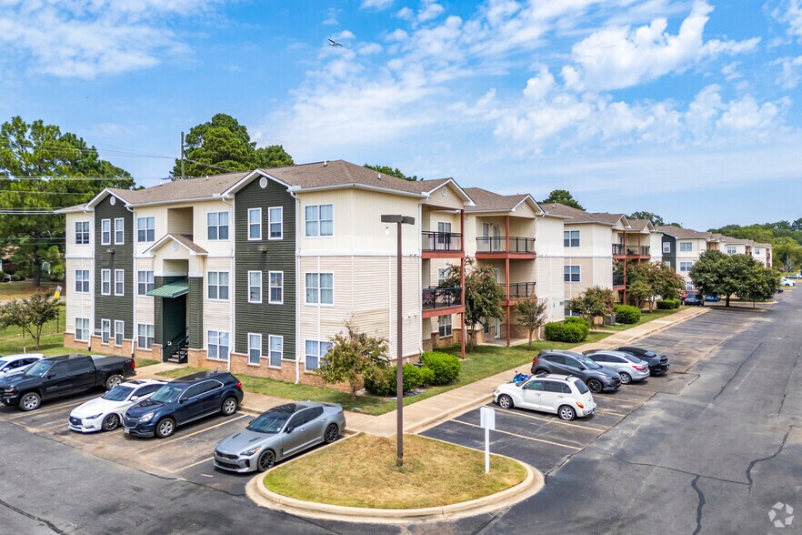 3800 University Pky, Natchitoches, LA for sale - Building Photo - Image 1 of 1