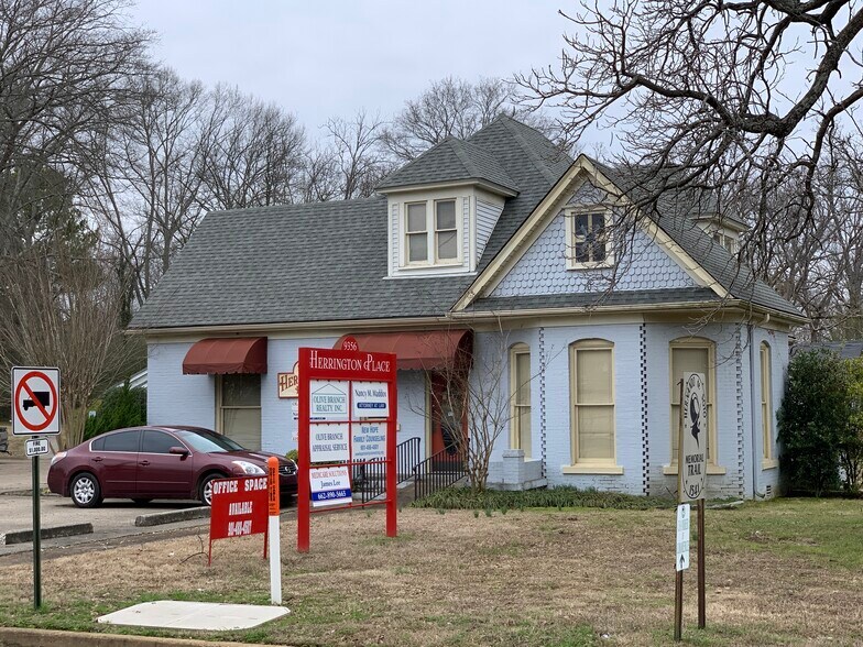 9356 Goodman Rd, Olive Branch, MS 38654