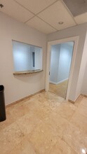 1111 Park Centre Blvd, Miami Gardens, FL for lease Interior Photo- Image 2 of 9