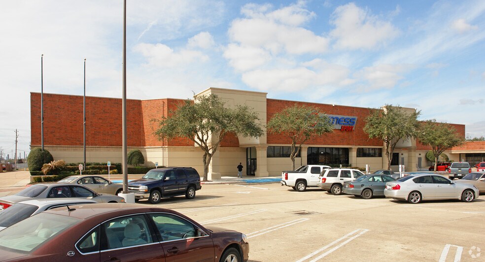 3501-3517 Garth Rd, Baytown, TX for sale - Primary Photo - Image 1 of 1