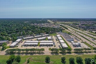 633 E Fernhurst Dr, Katy, TX - aerial  map view - Image1