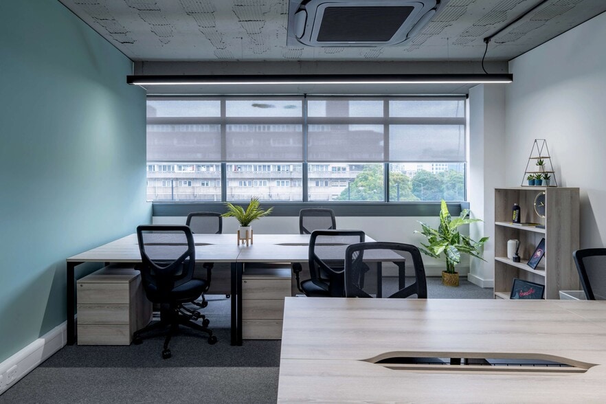 Nelson Gate, Southampton for lease - Building Photo - Image 3 of 6