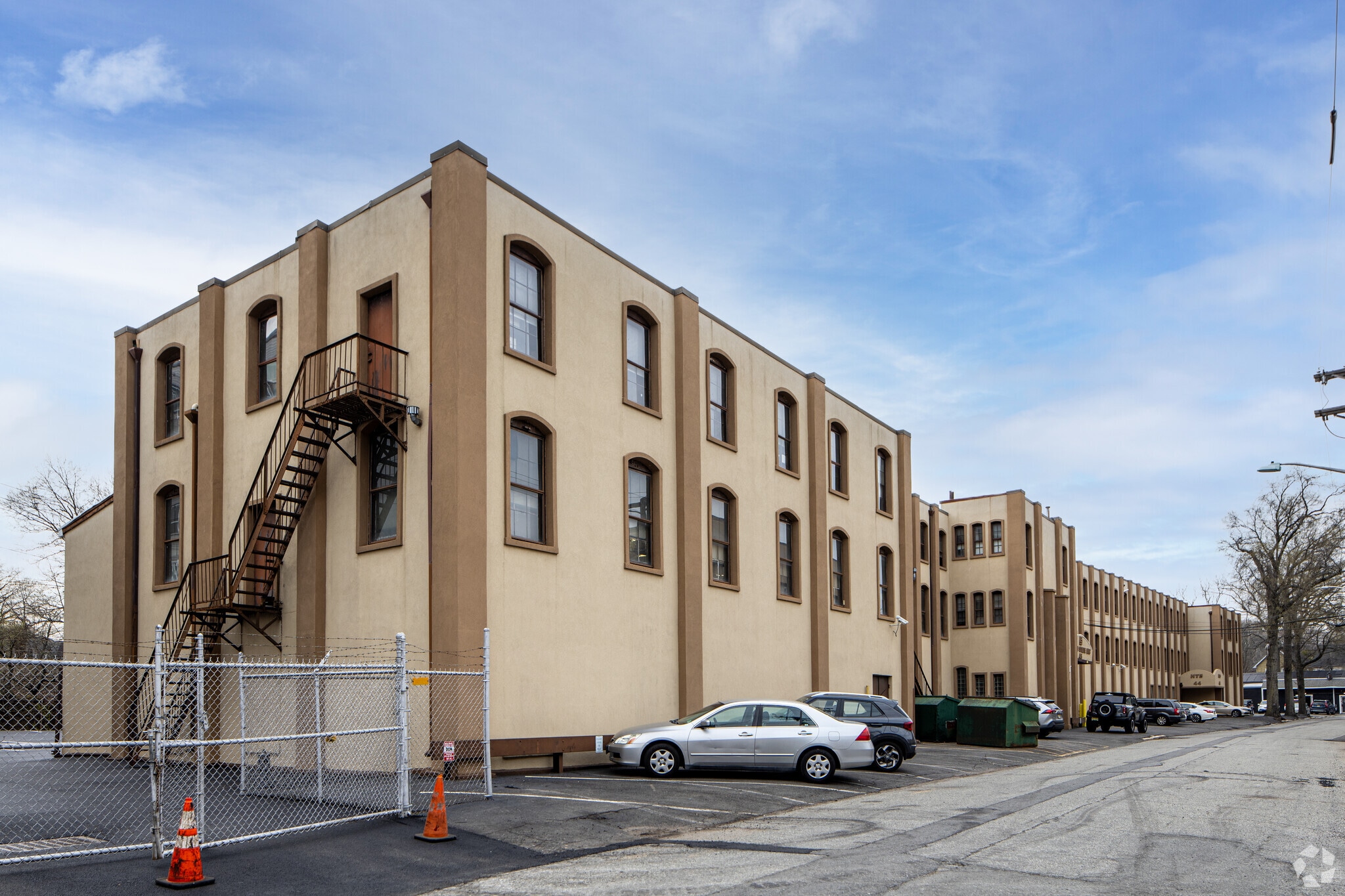 46 Farrand St, Bloomfield, NJ for sale Primary Photo- Image 1 of 39