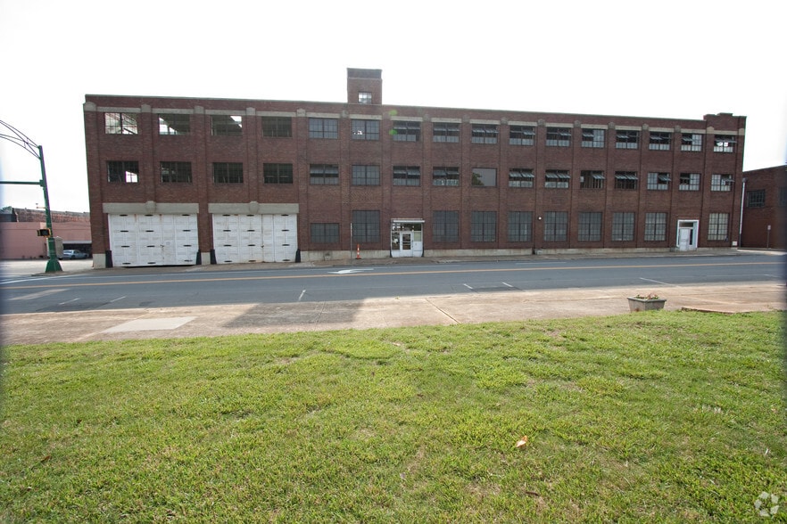 109 N Hayne St, Monroe, NC for sale - Building Photo - Image 3 of 135