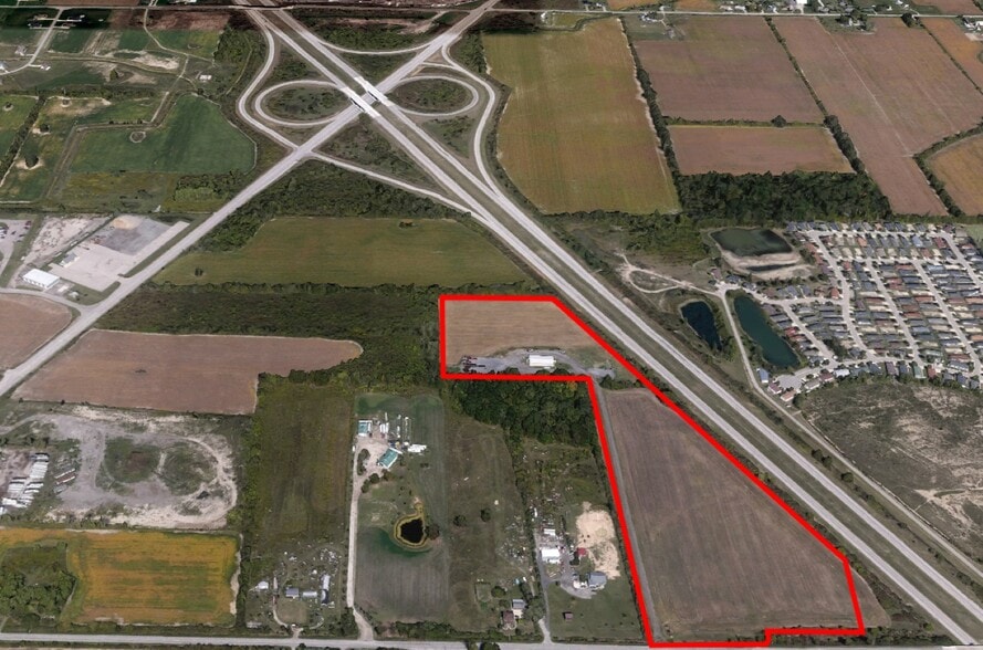 1911 Newport Rd, Carleton, MI for sale - Building Photo - Image 2 of 7