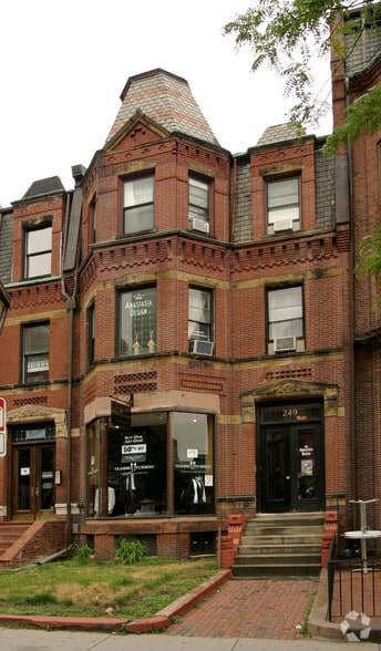 249 Newbury St, Boston, MA for sale - Primary Photo - Image 1 of 8